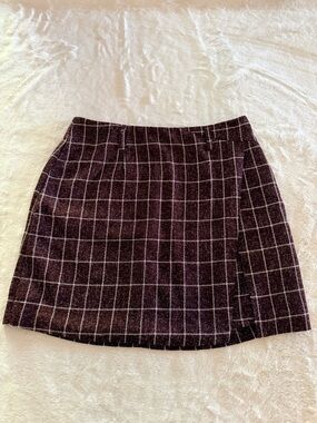 Plaid Tweed Mini Skirt in Dark Plum